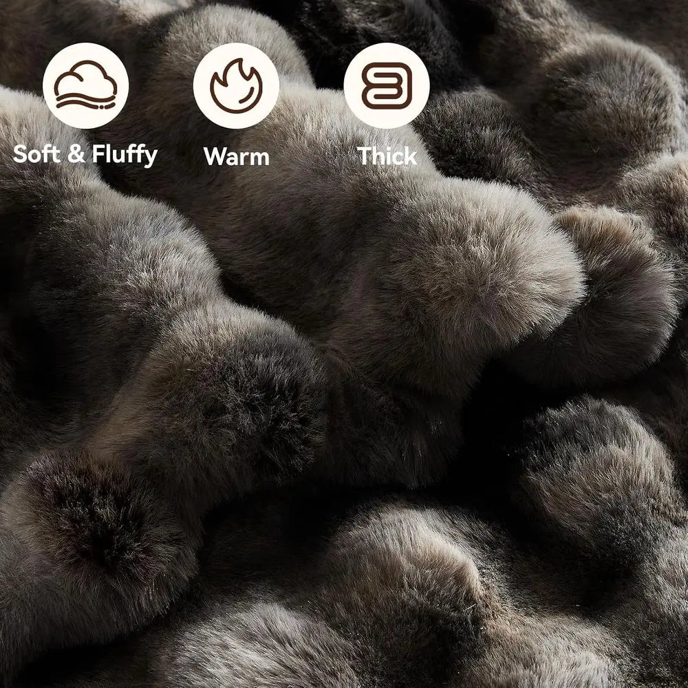 1000GSM Plush Throw Blanket Cozy Warm Knit Polyester