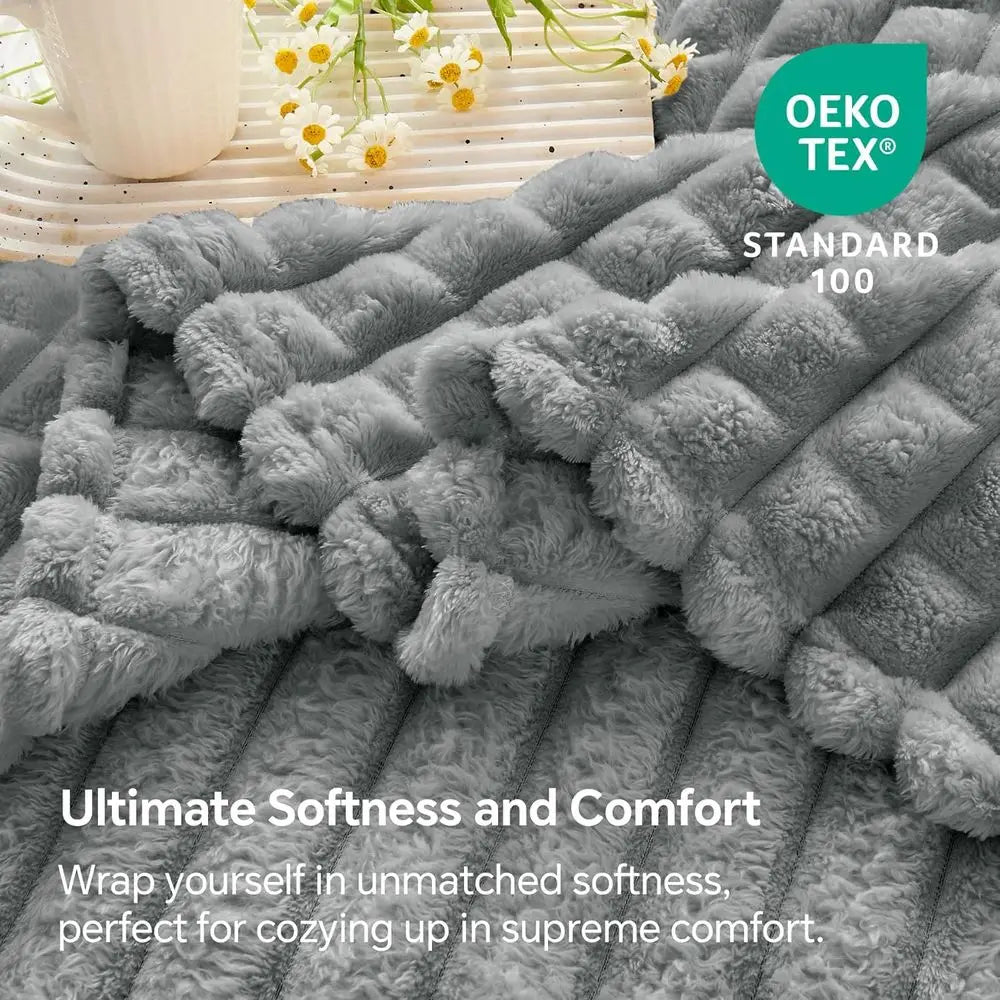 Three Dimensional Checkered Plush Throw Blanket Ultra Soft