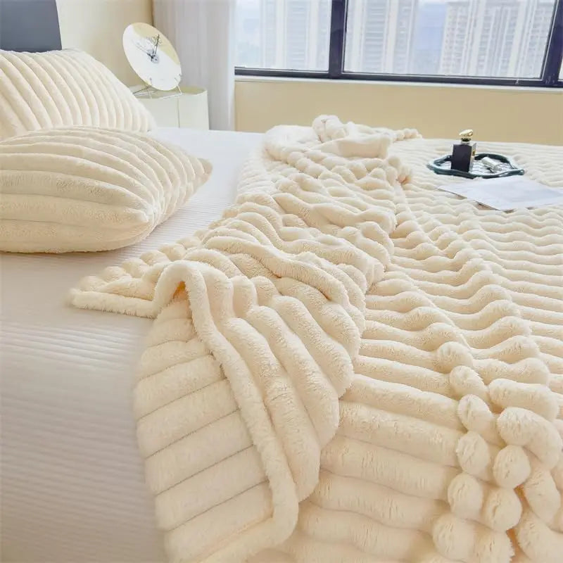 300GSM Fleece Blanket Soft Warm Throw Polyester Microfiber 3D Stripe All Seasons