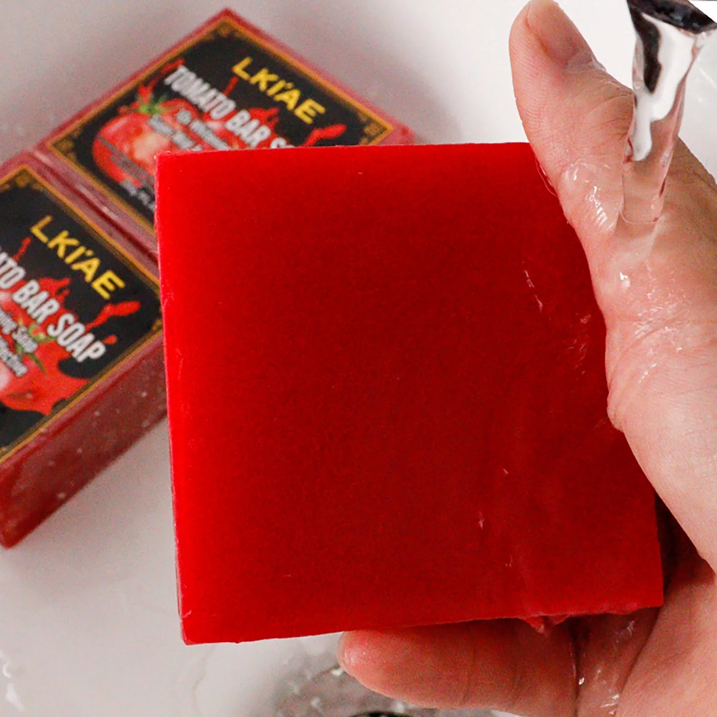 AILKE Tomato Fruit Scented Handmade Natural Bar Soap For Face