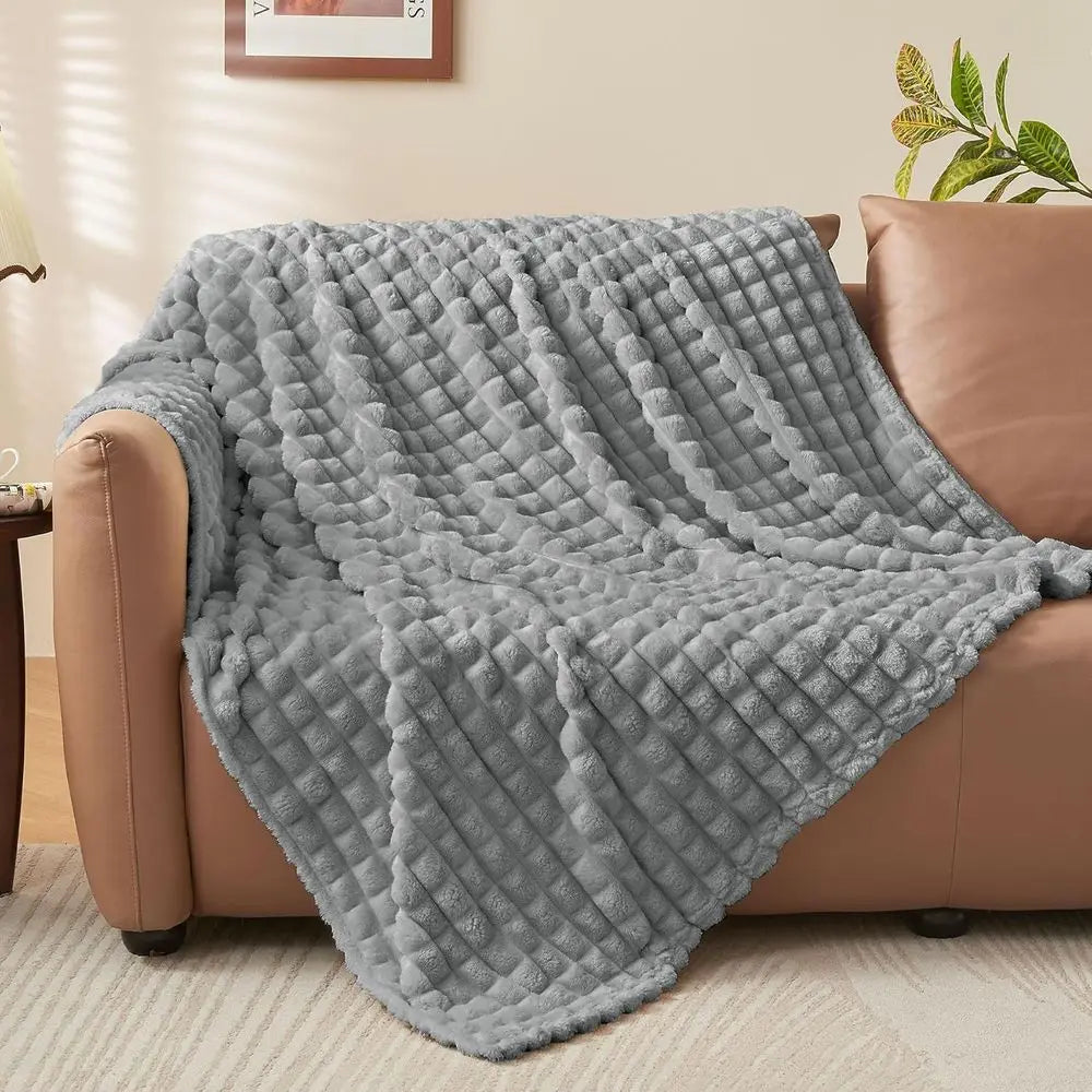 Three Dimensional Checkered Plush Throw Blanket Ultra Soft