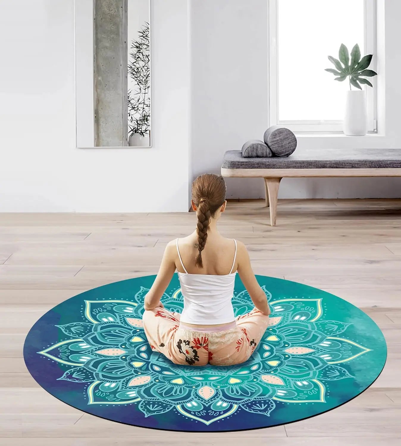 YTYIN Round Yoga Pilates Mat With Non Slip Suede Rubber