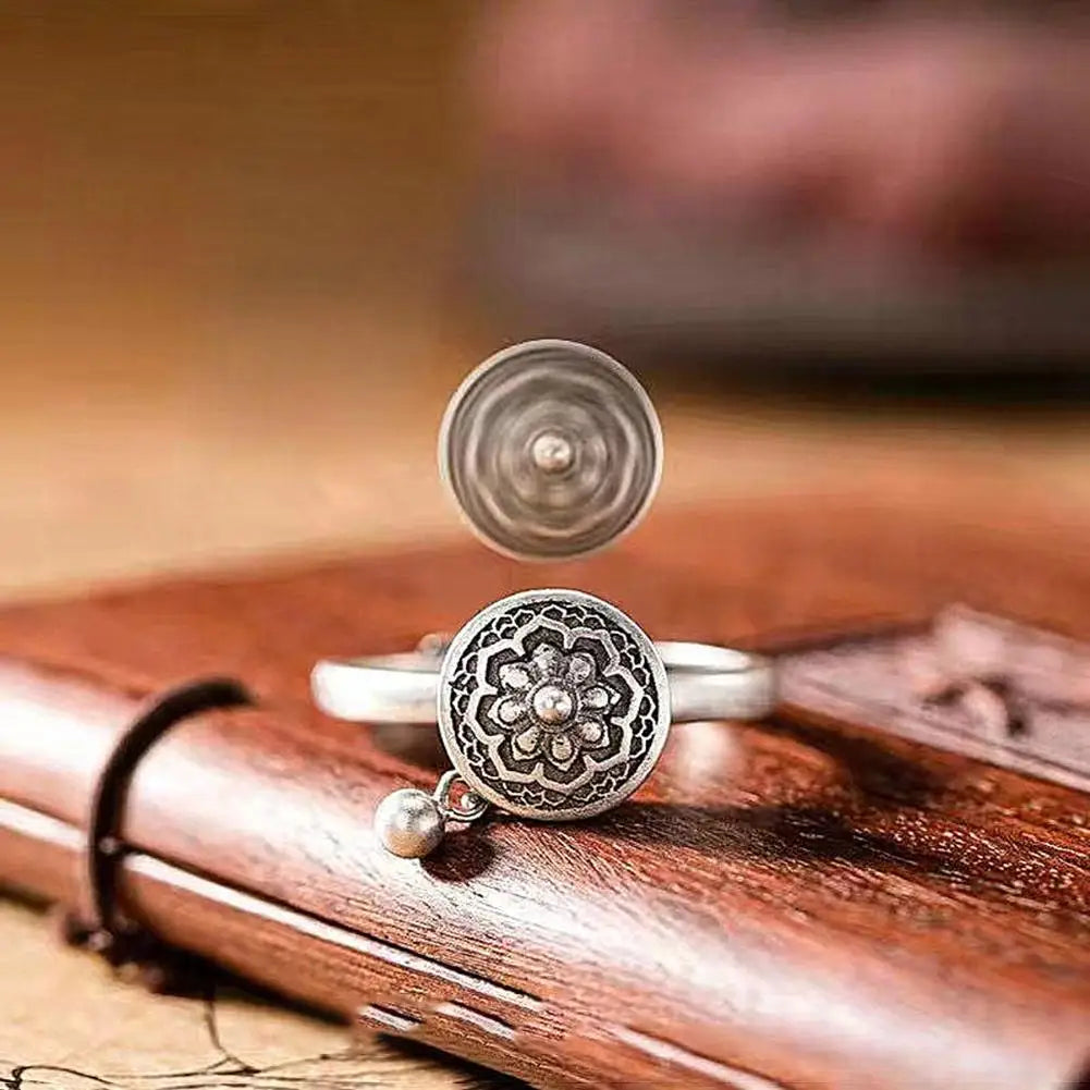 Rotation Lotus Anti Stress Ring For Anxiety Relief Unisex