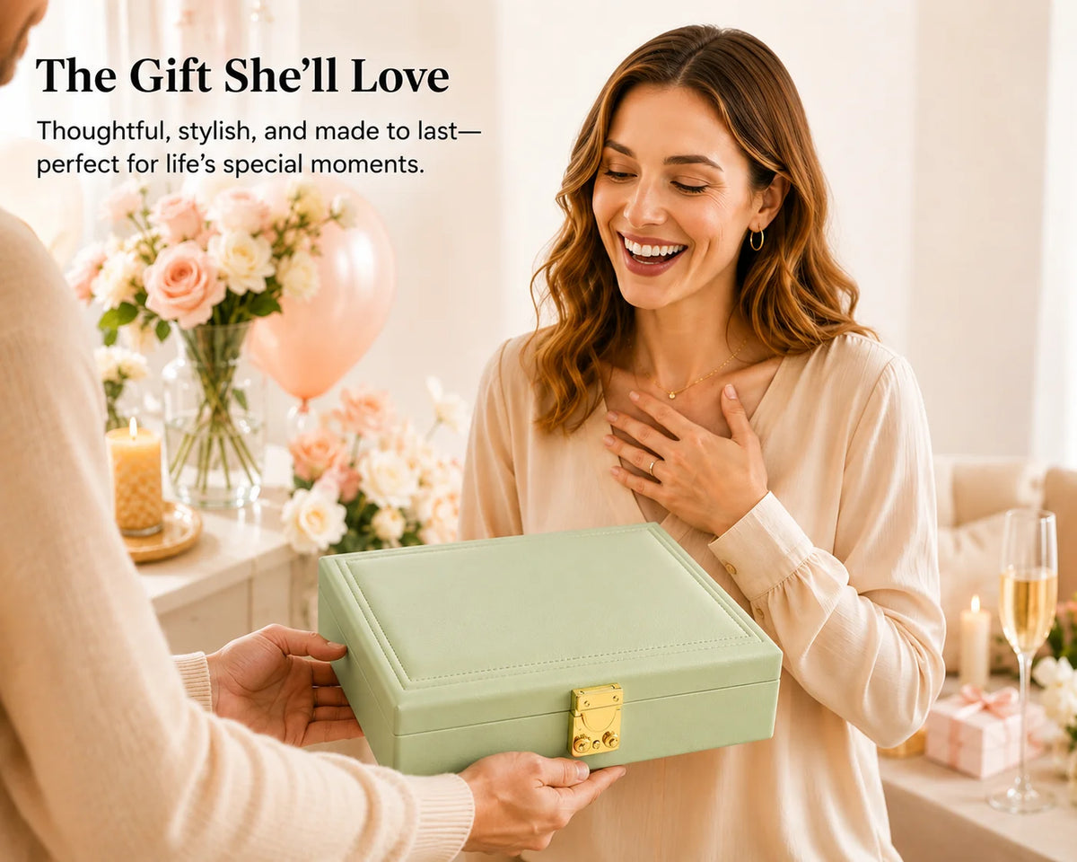 Oirlv Velvet Jewelry Box With Secure Lock And Dividers