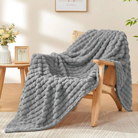 Three Dimensional Checkered Plush Throw Blanket Ultra Soft
