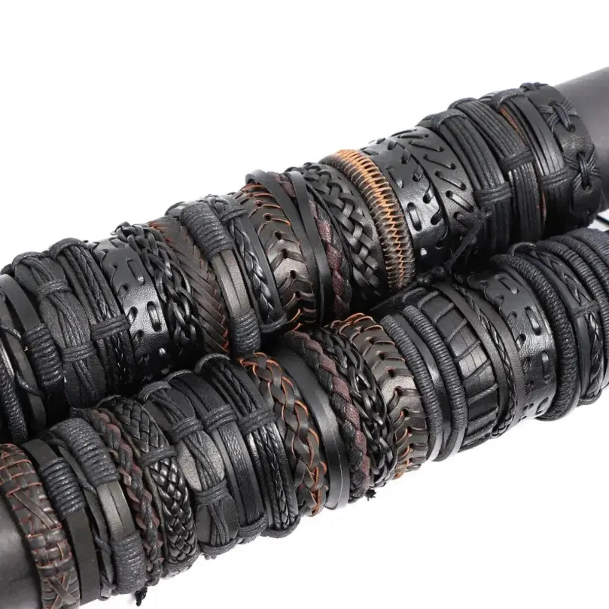 Random Style Leather Rope Bracelet Set For Men And Women